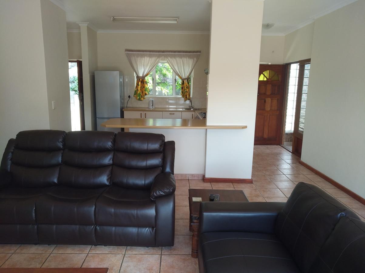 Getaway Self-Catering Tyger Valley Дурбанвиль Экстерьер фото